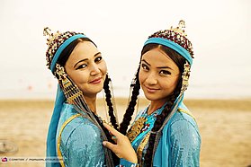 Turkmenistan dancers