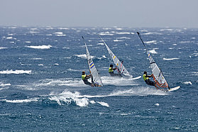 High wind slalom action in Pozo