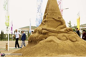 The predident checks out windsurfing sand castle
