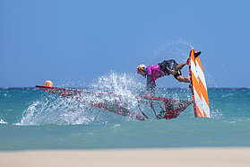 SUI21 8099 windsurfmore