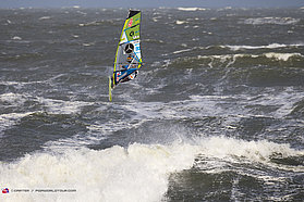 Table forward from Fernandez