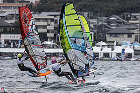 Offringa tries to fight back