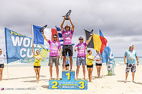 Freestyle prize giving 1147