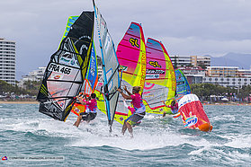 Gybe action in New Caledonia