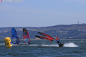 Day4 isaac dagan gybe quarter final