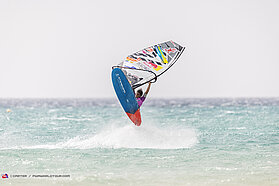 Single elimination action 0365