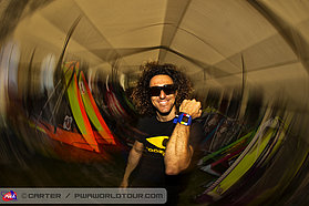 Akgazciyan in a spin