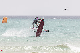 Single elimination action 0376