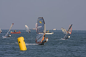 K08 sl Robby Swift in action Robby Swift in action