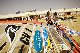 Angulo wins race eight