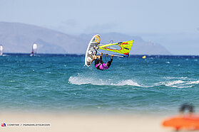 Double elimination action 0667