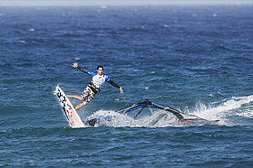 Runes goes no handed