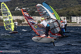 Amado in control 0965