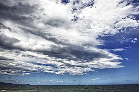 CB12 sl Race action Race action