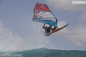 Fernandez flying high