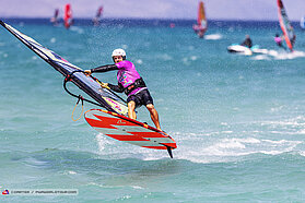 Double elimination action 0657