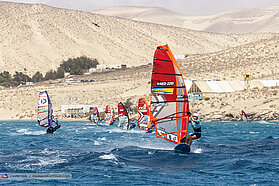 X Ladies action 1351