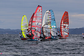 Japan race four 0453