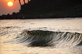 K12 ls Breaking wave Breaking wave