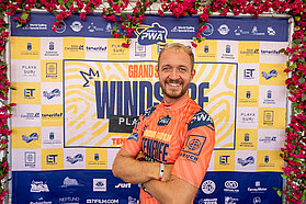 POL64 PHOTOMEDANO 00145