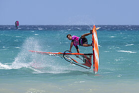 H242 7987 windsurfmore