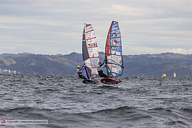 Race four action 0417