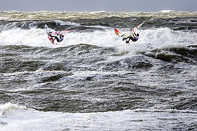 Dunkerbeck and Naish take on wild Sylt conditions