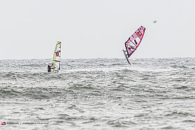 B16 01098 copy