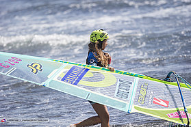 Alex Escherich heads out