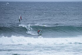 Bauer Photo-8886 Max Ford bottom turn