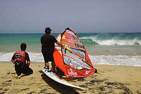 Dunkerbeck on standby