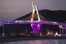 The Bridge at night