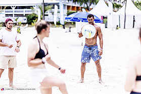 The waiting game 01062