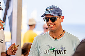 E42 PHOTOMEDANO 00263