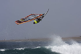 Cv08 wv Alex Mussolini Alex Mussolini