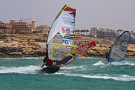 Pierre Mortefon at the first mark