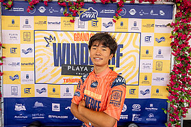 JPN12 PHOTOMEDANO 00074