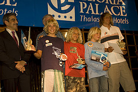 Junior wave competition winners