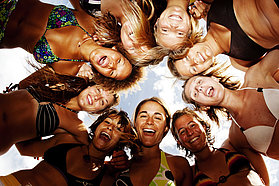 CB10 ls Girls go wild Girls go wild