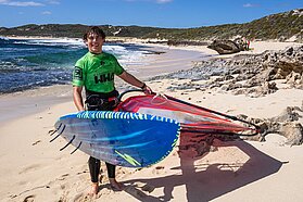 Bauer Photo-0414 Tyler wallrodt carrying rig