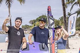 Surf Centre crew01006