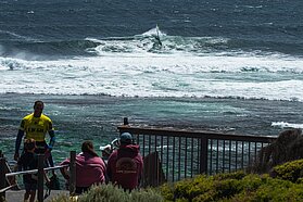 Bauer Photo-9718 Max Ford and stair view of break