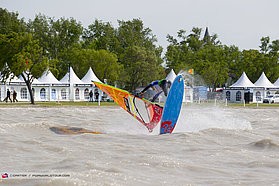 Anthony Ruenes shuvit