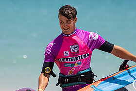 H242 Inna Bru  01483