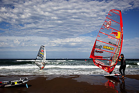 CB10 ls Bjorn prepares for battle Bjorn prepares for battle