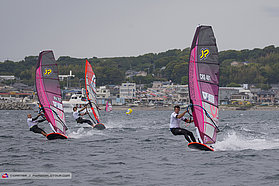 Enrico Marotti heads to the outside mark