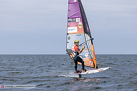 FRA14 00514 copy