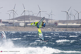 Single Elimination action 0449