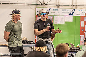 Sailors meeting 1278