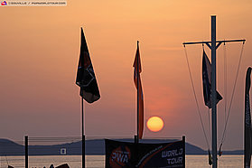 Sun set flags